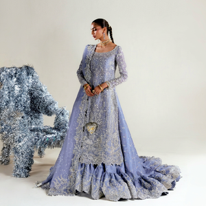 Elegante Lehenga Anarkali Azul Bordado con Patrón Floral, Traje Tradicional para Bodas y Compromisos para Mujeres, Estilo India-Pakistán - Product Image 1