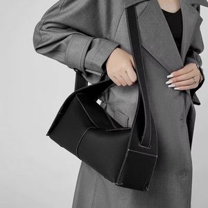 Wholesale Low MOQ Custom Durable Zipper Luxurious Trendy Design High Quality Fashion Handbags <b>Purses</b> Women <b>Small</b> Black Shoulder - Product Image 4