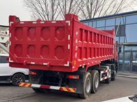 Camion benne Hongyan Genlyon C6 à succès : haute efficacité pour le transport de matériaux de construction