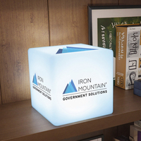 Tabouret lumineux LED personnalisé avec logo gratuit, télécommande, 16 couleurs RVB, lampe de tabouret LED rechargeable pour bar et événements