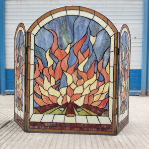 Paravent de cheminée en vitrail, 3 panneaux, motif flamme, verre décoratif traditionnel, pour salon, autoportant, forme cathédrale - Product Image 3