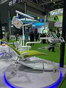 Sillón <span class=keywords><strong>Dental</strong></span> Hidráulico Eficiente con Sistema de Control Inteligente, Bandeja de Instrumentos Giratoria <span class=keywords><strong>y</strong></span> Succión Retardada para un Flujo de Trabajo Óptimo - Product Image 3