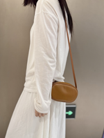 Sac bandoulière vintage en cuir véritable pour femme, mini sac à bandoulière ovale, sac à main en cuir petit format pour femme avec logo personnalisé, vente en gros