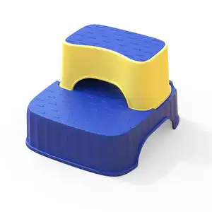 Oem Nieuwe Huishoudelijke Kleurrijke Draagbare Kinderbabybadkamer Antislip Plastic Kruk 2 Step Ladderbank Voetenbank