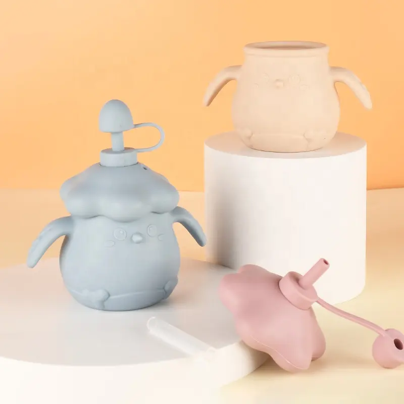 Mignon Poulet Forme Enfants Anti-Déversement Tasses Bébé 360 Tasse À Boire Bébé Bouteille D'eau Sippy Tasse avec Paille