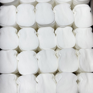 Gants anti-lumière bleue pour bébé, en forme de gourde, en polyester non tissé, housses de protection jetables pour usage médical de 0 à 6 mois - Product Image 2