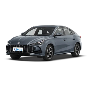 MG5 бензиновый автомобиль компактный седан MG5 1,5 T FWD 95 кВт MG5 бензиновый автомобиль - Product Image 1