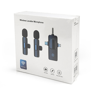 Fábrica 3-en-1 Micrófono dual Lavalier Micrófono inalámbrico Receptor dinámico portátil Micrófono con clip iPhone Cámara portátil Escritorio de mano - Product Image 3