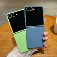 Neue Faltbare Flüssig-Silikon Stoßfeste Handyhülle für Samsung Z Flip 7 Magnetische Mobiltelefon-Schutzhülle