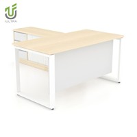 Bureau de direction modulaire moderne IULTRA en MDF/MFC avec accents dorés, table de PDG sculptée de luxe, écologique