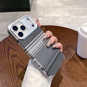 Para <span class=keywords><strong>iPhone</strong></span> 17 funda delgada fibra de carbono textura TPU mate funda protectora para teléfono para <span class=keywords><strong>iPhone</strong></span> 17 16 <span class=keywords><strong>Pro</strong></span> <span class=keywords><strong>Max</strong></span> 17 Air - Product Image 6