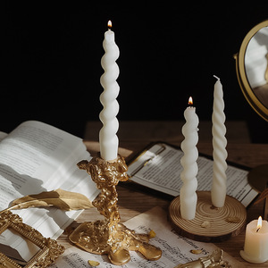 European Retro Candlestick Ornament Gold Resin Irregular Shape <b>Wedding</b> Dining Room Decoration Photo <b>Prop</b> Single Piece Package - Product Image 1