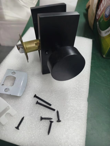 Sự riêng tư vàng và màu đen núm cửa nội thất, satin vàng và Matt màu đen tay nắm cửa với khóa, hiện đại Vòng - Product Image 6