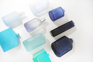 Botella de Perfume de Vidrio Vacía de Lujo con Pulverizador Plano, Diseño Personalizado OEM al por Mayor - Product Image 6