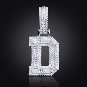 Luxira Jewels Colgante de Letra B de Plata 925 con Oro Rosa y Moissanita, Charm Inicial Iced Out, Corte Brillante, Estilo Hiphop, Joyería Unisex para Regalo - Product Image 1