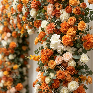 Arche de mariage en terre cuite orange et verdoyante pour l'entrée d'un mariage champêtre d'automne - Product Image 4