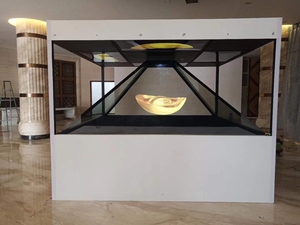 <span class=keywords><strong>Pyramide</strong></span> d'hologramme Full HD 360 degrés, pour la publicité d'une vitrine <span class=keywords><strong>holographique</strong></span> 3D, projecteur <span class=keywords><strong>holographique</strong></span> - Product Image 2