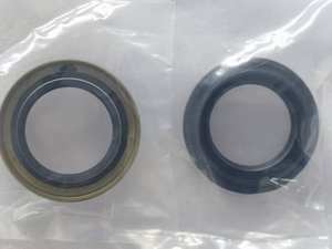 حلقة إحكام زيت عمود المرفق 34.9*54*8.5 مقاومة للتآكل مصنوعة من المطاط لقطع غيار المحرك - Product Image 2