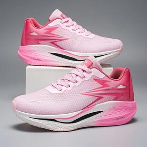 Chaussures de course personnalisées en gros pour hommes – Baskets tendance et respirantes en maille pour l'été avec semelle épaisse - Product Image 4