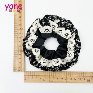 Scrunchie Rambut Kain Lace Dua Lapis Motif Bunga, Ikat Rambut Manis untuk Wanita, Karet Rambut Besar Ukuran Jumbo - Product Image 2