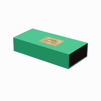 Boîtes cadeaux de luxe en carton rigide avec fermeture magnétique et doublure en pelliculage mat pour bouteille de boisson au collagène et peptides