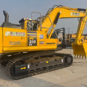 Excavatrice sur chenilles Komatsu d'occasion PC210 21 tonnes Matériel lourd Bien entretenue PC210 PC210LC Pc210-8 à vendre - Product Image 1