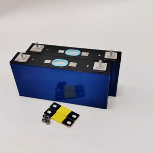 แบตเตอรี่ลิเธียมไอออนแบบแท่งปริซึม CATL NMC 3.7V 147Ah รุ่น L221N147 สำหรับรถยนต์ไฟฟ้า Leaf  แบบ Deep Cycle ชาร์จซ้ำได้ 4000 รอบ  พร้อมเปลือกอะลูมิเนียม - Product Image 5