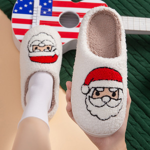 Pantuflas navideñas de felpa con diseño de casa de Papá Noel, cálidas, de forro polar, para interiores, para hombre y mujer - Product Image 2