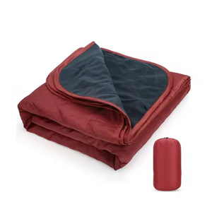 Manta Plegable Impermeable y Resistente al Viento para Exteriores, Ideal para Estadios, Eventos Deportivos, Campamentos, Conciertos, Automóviles, Mascotas y Picnics - Product Image 3