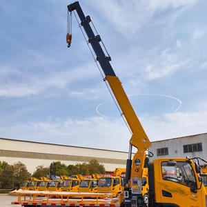 Grue télescopique montée sur camion de 5 tonnes, grue hydraulique pour camion sans châssis - Product Image 5