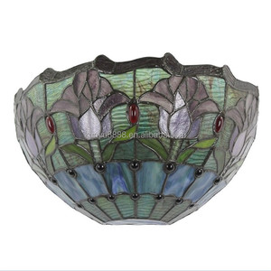 Lámpara de Pared de Diseño Tulipán de Cristal Estilo Tiffany Europeo Hecha a Mano de Lujo de 12 Pulgadas para Decoración de Pared Interior - Product Image 3