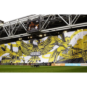 Bannière en polyester Tifo extérieur couleurs vives bannière de drapeau de foule conçue sur mesure pour les acclamations des fans de football - Product Image 2