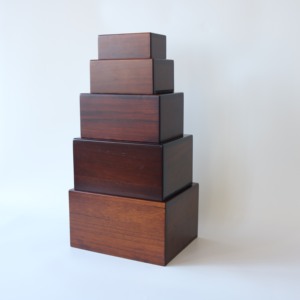 Toptan Masif Ahşap Evcil Hayvan Külleri İçin Kutu, Köpek Kedi Anma Kutusu, OEM Özel Boyut - Product Image 2