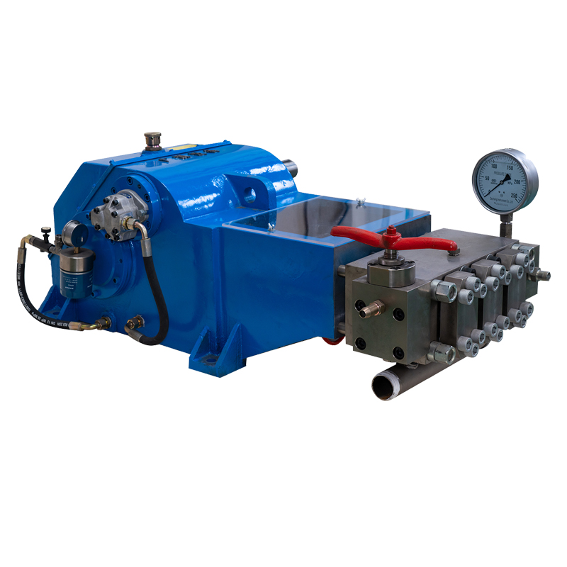 garbage bin cleaning pressure washer trailer