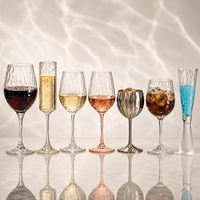 Großhandel Kristallklare Dopamin-Farbene Kelchgläser für Hochzeiten, Bankette, Hotels, Bars und gehobene Gastronomie