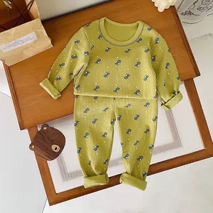 Conjunto de pijama infantil de inverno de algodão desenho animado para meninos e meninas