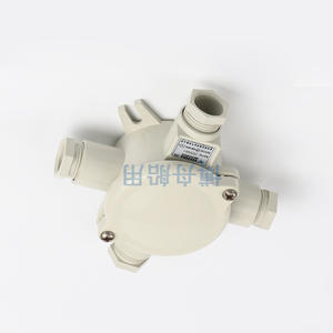 Boîte de jonction marine en nylon Bozhou JXS401 10A, raccord de conduit étanche pour usage maritime - Product Image 2