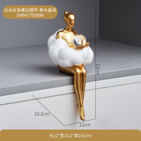 Statues et sculptures dorées, statuettes et figurines pour la décoration intérieure, décoration de chambre Kawaii, accessoires de bureau, décoration de mariage