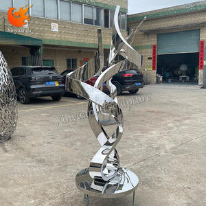 Escultura de Cinta de Acero Inoxidable con Logotipo Personalizado, Pulido Espejo, Decoración de Lujo para Interiores y Exteriores, Cadena de Suministro Mundial - Product Image 1