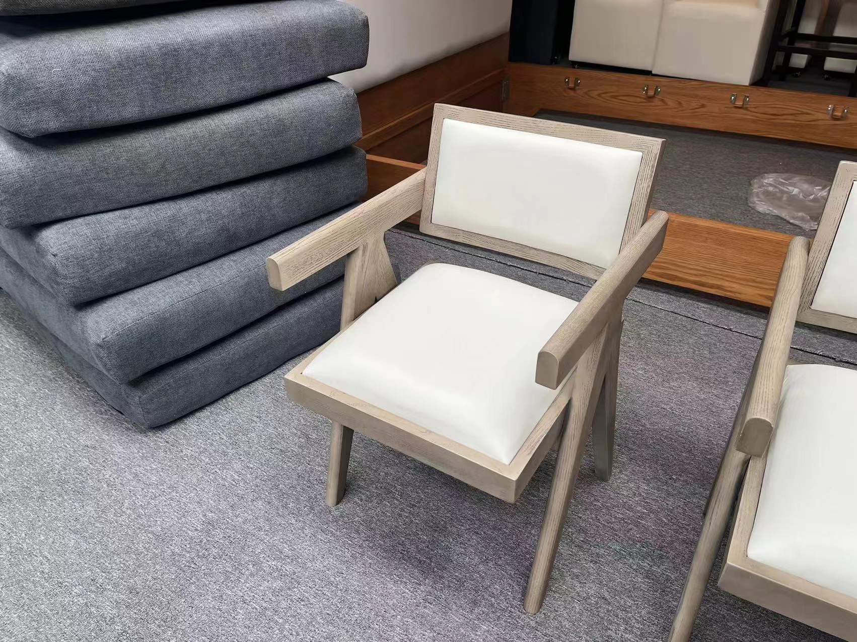 Indoor furniture kitchen restaurant customized luxury wood dining chair