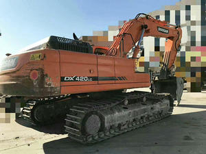 รถขุดไฮดรอลิกแบบตีนตะขาบ Doosan420 มือสอง พร้อมมอเตอร์เกียร์บ็อกซ์ ความจุบุ้งกี๋ 1.9 เมตร น้ำหนักใช้งาน 41.5 ตัน เครื่องยนต์ Doosan - Product Image 5