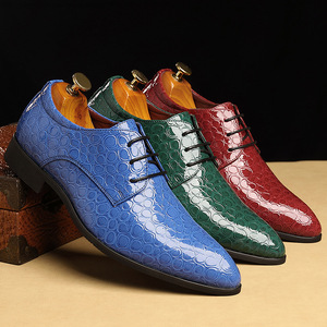 Últimos diseñadores Nuevos zapatos de cuero de color rojo brillante azul con cordones de gran tamaño Zapatos de vestir de negocios para hombres - Product Image 2