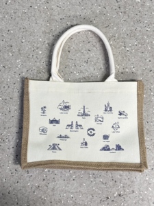 Borsa Shopper Personalizzata in Iuta Ecologica Riutilizzabile 40x35x15CM con Manici in Corda e Tracolla, Grande Capacità, Campione Gratuito - Product Image 3