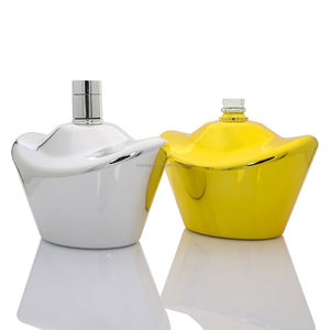 Bouteille en verre personnalisée <span class=keywords><strong>de</strong></span> luxe en forme <span class=keywords><strong>de</strong></span> lingot d'or ou d'argent électroplaqué pour whisky, brandy, <span class=keywords><strong>vin</strong></span>, avec bouchon - Product Image 1