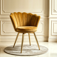 Chaise coquille en velours de luxe moderne haut de gamme avec pieds en métal doré pour chambre à coucher, salon, salle de maquillage