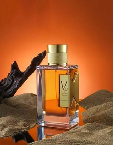 L'Ultimo <span class=keywords><strong>Profumo</strong></span> Arabo Oud <span class=keywords><strong>One</strong></span> Drop in Vendita, Eau de Parfum per <span class=keywords><strong>Uomo</strong></span> 100ml, Vendita all'Ingrosso - Product Image 4