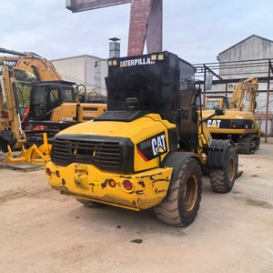 Chargeuse sur pneus CAT 910M d'occasion, moteur diesel jaune, matériel de construction - Product Image 3