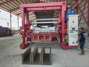 Nhà máy sản xuất máy đúc cống hộp chữ U bằng bê tông cốt thép gia cường cho hệ thống ống dẫn nước thải RCC - Product Image 3