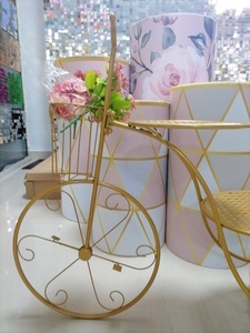 Décoration de mariage en métal doré, supports de gâteau à 3 étages pour fête, vente en gros, Offre Spéciale - Product Image 5