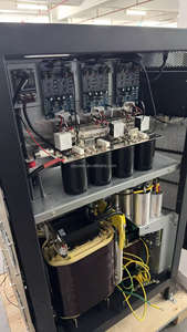 ASI industriel en ligne 120 kVA 120 kW 120 KVA Onduleur à onde sinusoïdale pure pour serveur Alimentation sans interruption avec stabilisateur - Product Image 2